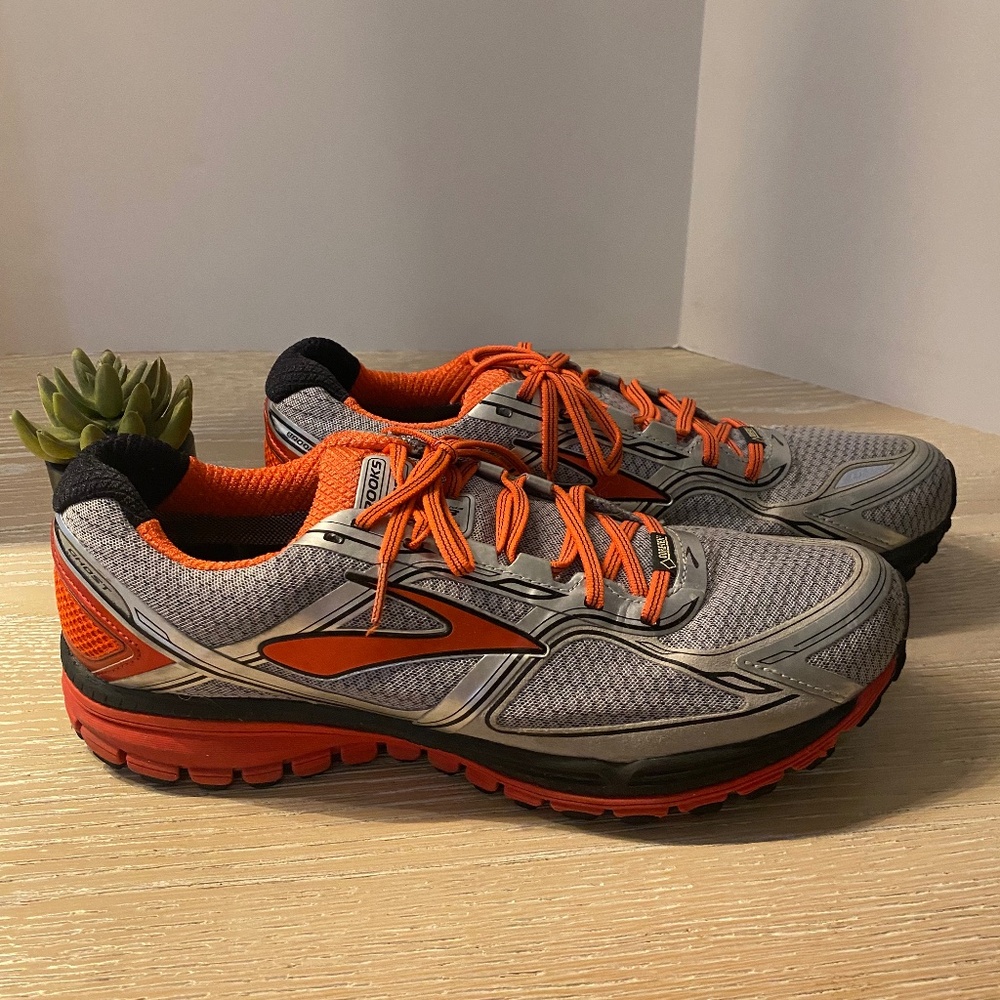 Brooks Ghost 8 GTX Sneakers
